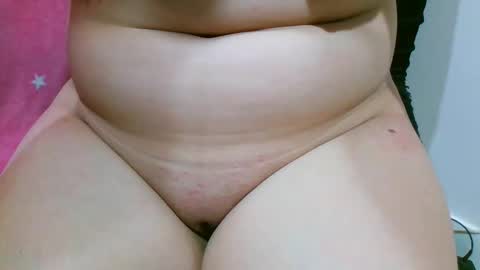 Snapshot of pink_hymen chatting on December 11, 2024, 1:47 am pink_hymen online show from December 11, 2024, 1:47 am