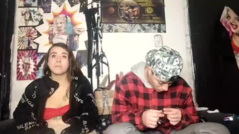 Snapshot of pink_peyton chatting on December 23, 2024, 5:32 pm Pink peyton online show from December 23, 2024, 5:32 pm