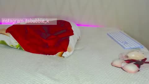 Snapshot of pink_pikachu_ chatting on February 22, 2025, 2:17 am Pikachu pika online show from February 22, 2025, 2:17 am