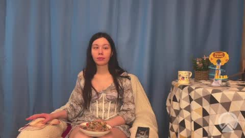 Pikachu pika online show from April 12, 2026, 5:07 pm