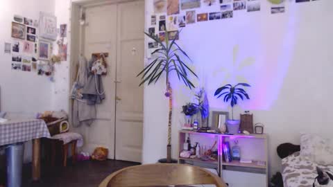 Snapshot of pink_soup chatting on September 22, 2025, 7:54 am Sony online show from September 22, 2025, 7:54 am