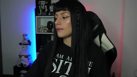 Emily online show from April 22, 2026, 2:25 am