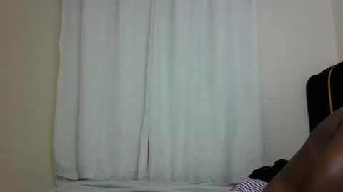 Snapshot of pinkie_ponny chatting on February 24, 2025, 8:47 pm Pinkie online show from February 24, 2025, 8:47 pm