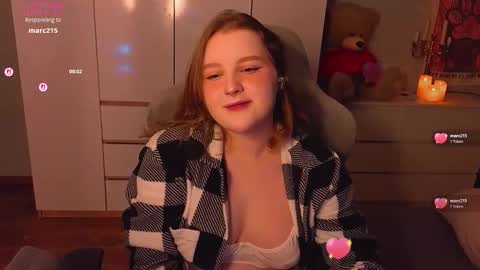 Snapshot of pinkiep1e chatting on March 4, 2026, 1:33 am pinkiep1e online show from March 4, 2026, 1:33 am