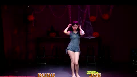 Snapshot of pinklady_dudu chatting on November 5, 2025, 12:05 pm pinklady_dudu online show from November 5, 2025, 12:05 pm