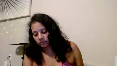 pinksugar online show from December 2, 2024, 11:56 am
