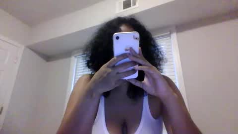 pinksugar online show from December 28, 2024, 2:21 pm