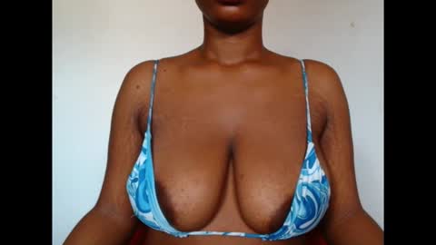 Snapshot of pinkxsugar chatting on February 6, 2026, 4:32 pm pinkxsugar online show from February 6, 2026, 4:32 pm