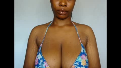 pinkxsugar online show from May 6, 2026, 9:25 am