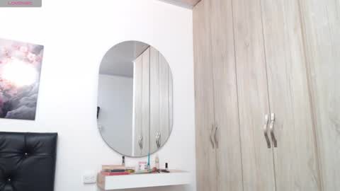 pinky_f00x online show from March 20, 2026, 7:19 pm