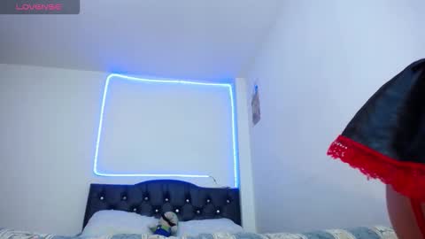 VIOLETA LOPEZ online show from February 5, 2026, 11:48 am