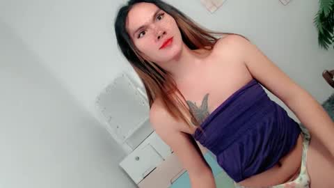 pinky_web03 online show from January 15, 2026, 10:24 pm