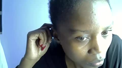pinkycham online show from May 27, 2026, 8:39 pm