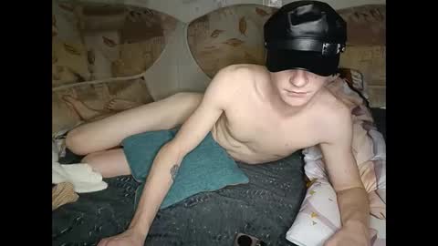 Snapshot of pinochetti chatting on December 29, 2024, 8:15 pm Incubus online show from December 29, 2024, 8:15 pm