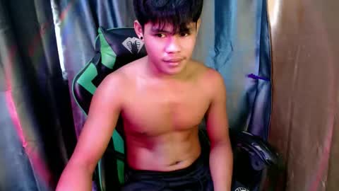pinoy_shyboy69 online show from May 2, 2026, 11:21 pm