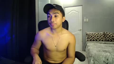 Adrianne online show from September 24, 2025, 2:59 am