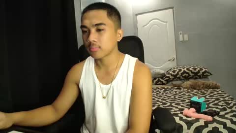 Adrianne online show from October 4, 2025, 11:58 pm