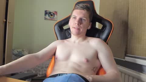 Pierre online show from December 8, 2024, 7:11 pm