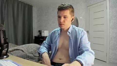 Snapshot of pirremeow chatting on May 22, 2026, 7:37 am Pierre online show from May 22, 2026, 7:37 am