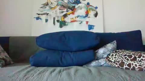 pislezg1 online show from April 7, 2026, 8:48 am