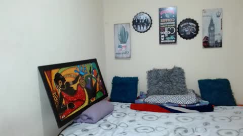 Alejandra online show from March 3, 2026, 8:53 am