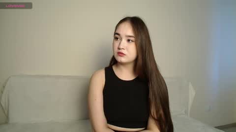 Snapshot of pixie____ chatting on May 2, 2026, 1:16 pm Lily online show from May 2, 2026, 1:16 pm
