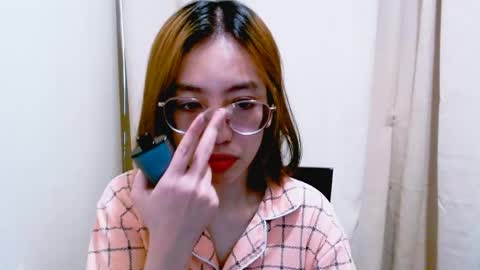 pixie_parker online show from April 1, 2026, 10:27 am