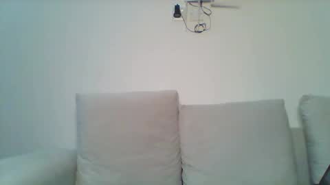 Majesty online show from October 20, 2025, 9:10 am