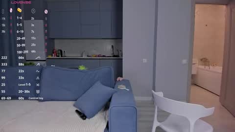 Snapshot of pixiesdoll chatting on February 20, 2026, 2:39 pm Mila online show from February 20, 2026, 2:39 pm