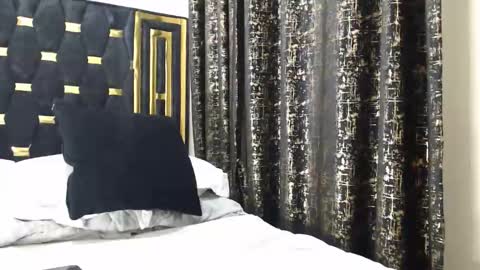 Snapshot of pixietease1 chatting on February 18, 2026, 5:20 pm pixietease1 online show from February 18, 2026, 5:20 pm