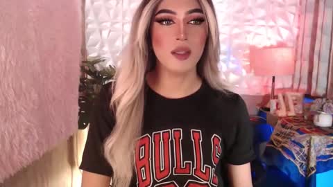 Snapshot of pixydominatrixx chatting on December 2, 2024, 1:24 pm pixydominatrixx online show from December 2, 2024, 1:24 pm