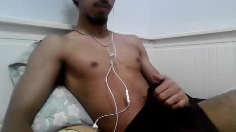 pklusts online show from May 10, 2026, 6:18 am