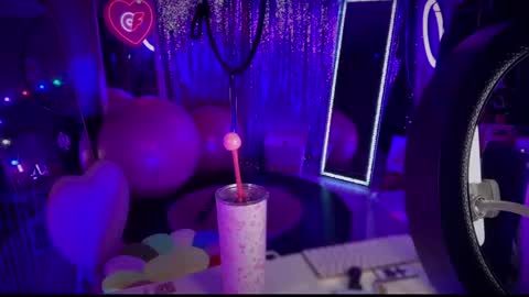 Snapshot of plasticfuckdoll chatting on February 19, 2025, 4:12 am Dumb bimbo fuck doll online show from February 19, 2025, 4:12 am