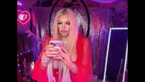 Snapshot of plasticfuckdoll chatting on February 8, 2026, 5:00 am Dumb bimbo fuck doll online show from February 8, 2026, 5:00 am