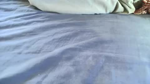 Snapshot of platoniclov chatting on November 6, 2025, 9:21 am platoniclov online show from November 6, 2025, 9:21 am