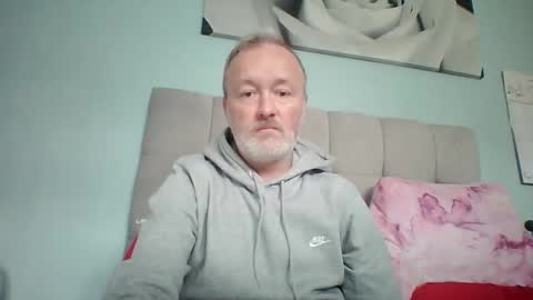 plattsy201283 online show from February 23, 2026, 12:13 pm