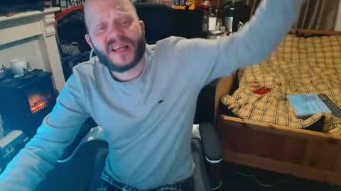 Snapshot of playboy_horny chatting on January 17, 2026, 6:51 am playboy_horny online show from January 17, 2026, 6:51 am