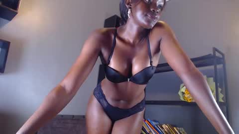 Snapshot of playboytit chatting on September 25, 2025, 7:56 am playboytit online show from September 25, 2025, 7:56 am