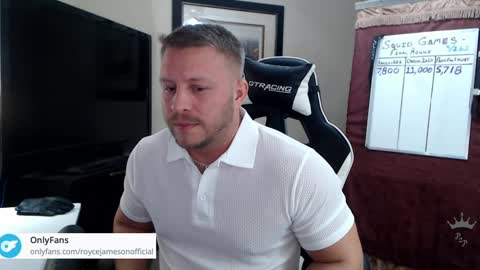 Snapshot of player2pawns chatting on December 22, 2024, 5:34 am Player online show from December 22, 2024, 5:34 am