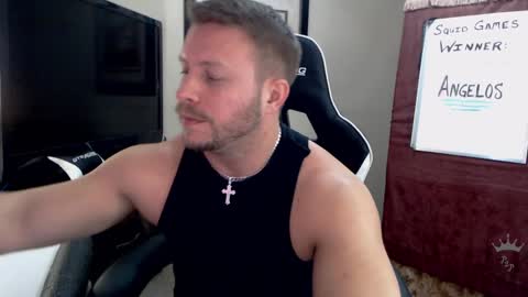 Snapshot of player2pawns chatting on January 10, 2025, 5:26 am Player online show from January 10, 2025, 5:26 am