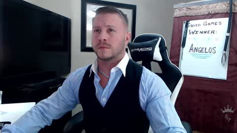 Snapshot of player2pawns chatting on January 23, 2025, 3:48 am Player online show from January 23, 2025, 3:48 am