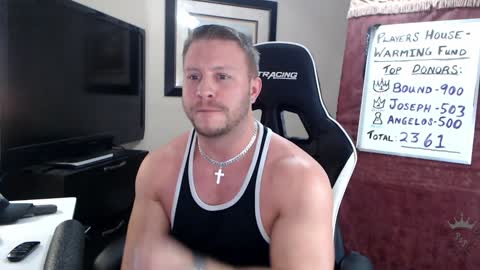 Snapshot of player2pawns chatting on February 7, 2025, 6:14 am Player online show from February 7, 2025, 6:14 am