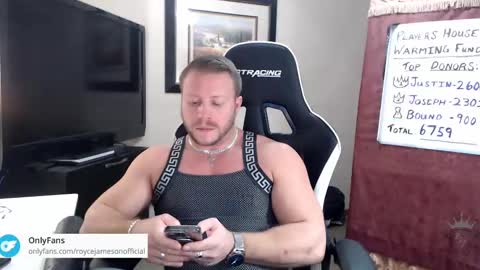 Snapshot of player2pawns chatting on February 14, 2025, 6:56 am Player online show from February 14, 2025, 6:56 am