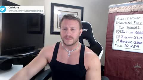 Snapshot of player2pawns chatting on February 27, 2025, 5:45 am Player online show from February 27, 2025, 5:45 am