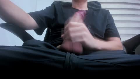 Snapshot of player_onee chatting on February 20, 2025, 10:48 pm player_onee online show from February 20, 2025, 10:48 pm