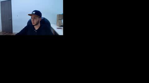 Snapshot of player_onee chatting on January 11, 2026, 9:09 pm player_onee online show from January 11, 2026, 9:09 pm