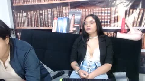 Snapshot of playful_girls3909 chatting on February 12, 2025, 4:23 am sweed online show from February 12, 2025, 4:23 am