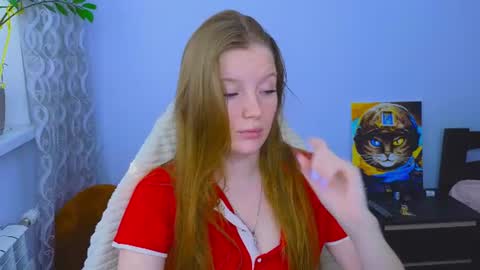 Snapshot of playful_mary chatting on June 23, 2026, 5:27 am Masha online show from June 23, 2026, 5:27 am