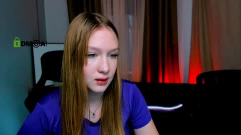 Snapshot of playful_sophie chatting on February 7, 2025, 2:37 pm Sophie online show from February 7, 2025, 2:37 pm