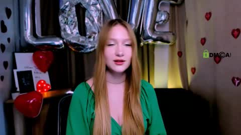 Snapshot of playful_sophie chatting on February 14, 2025, 1:18 pm Sophie online show from February 14, 2025, 1:18 pm
